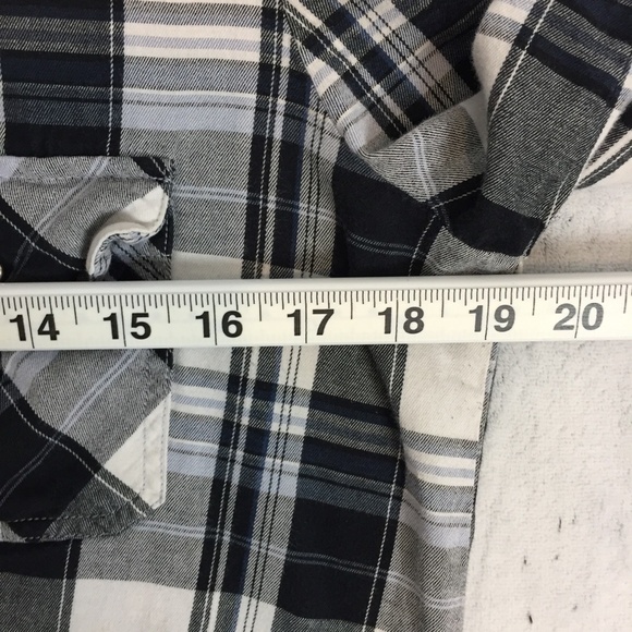 Reitmans Pearl Snap Shirt Womens Med Black Plaid Fitted Western Roll Tab Sleeves - Picture 14 of 14